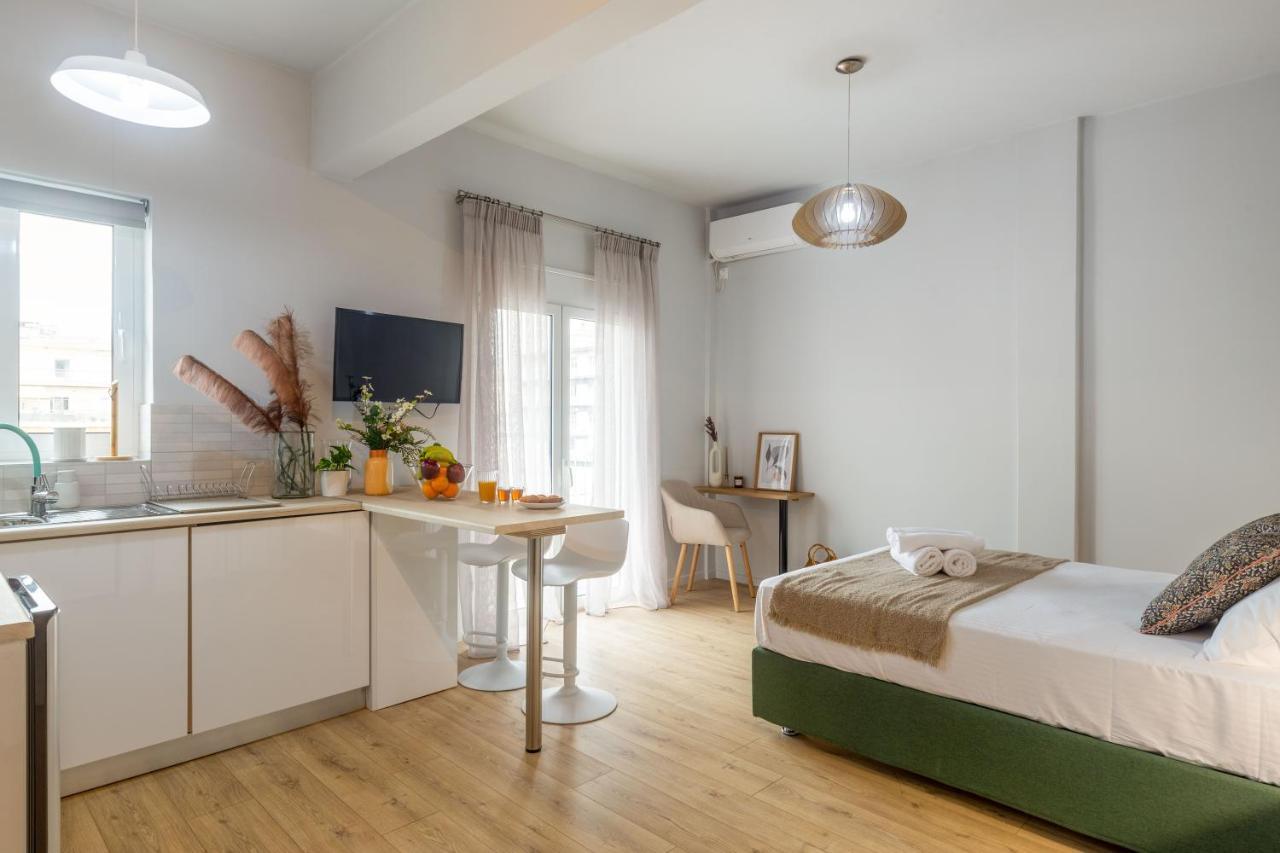 Holodek Apartments: Kallithea Athens Exterior photo